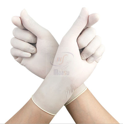 Les gants chirurgicaux de latex stérile blanc laiteux saupoudrent librement 6,5 pouces